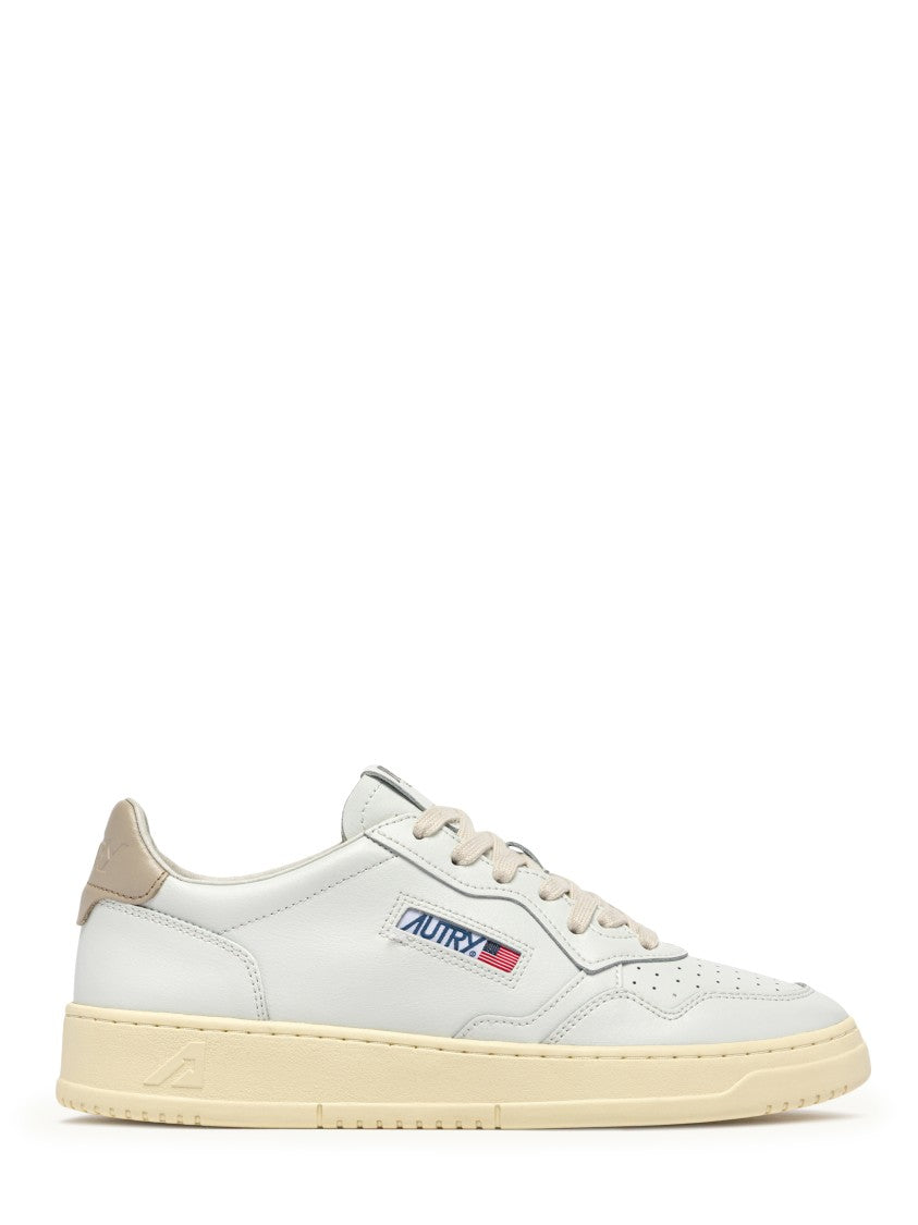 Autry White Medalist Low Ll27 Perforated Leather Sneakers