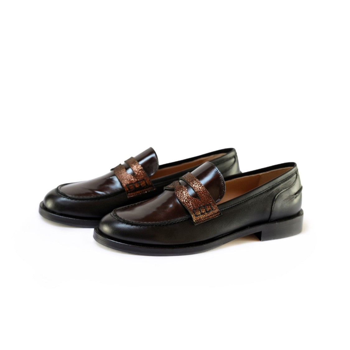 Ton Gout Polished Nappa Leather Moccasins With Textured Strap
