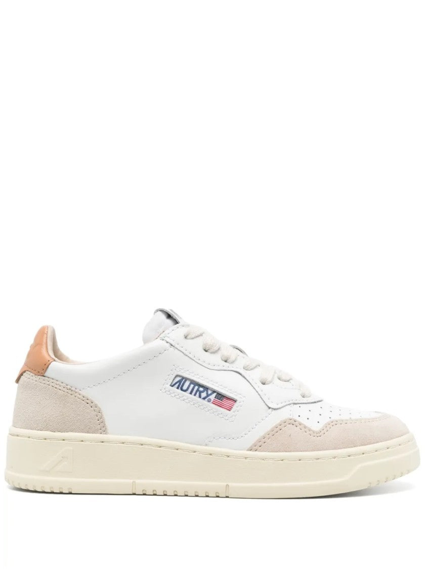 Autry Medalist Low-Top Sneakers With Leather