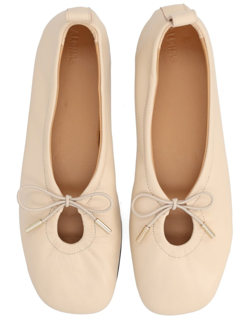 Alohas Rosalind Keyhole Cutout Bow Flats