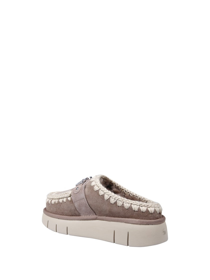 Mou Bounce Clog Metal Logo Mule