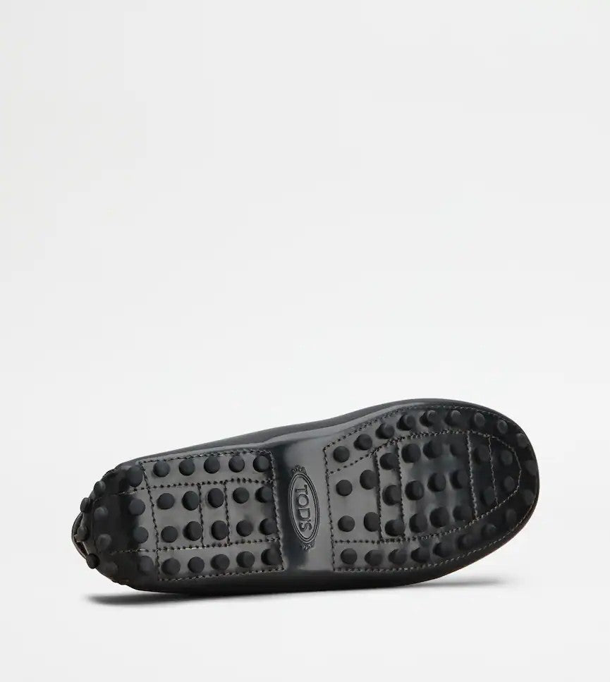 Tod's Polished Calfskin Moccasins With Metallic Bar Accent