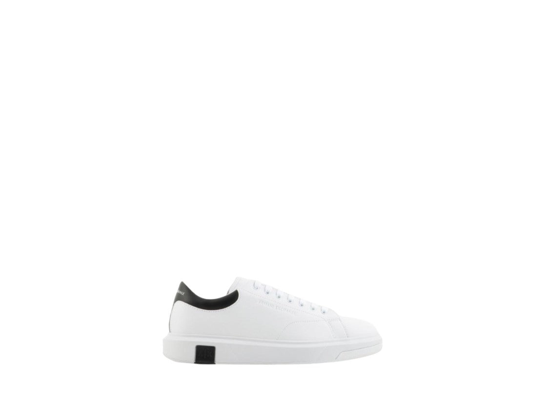 Armani Exchange Minimalist Leather Sneakers With Contrasting Heel Detail