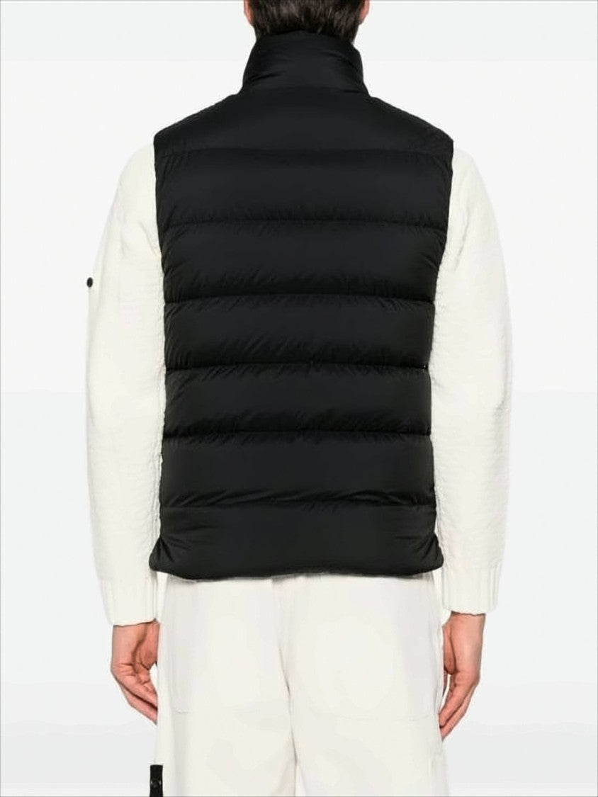 Moncler Black Sleeveless Puffer Vest With Horizontal Quilted Padding