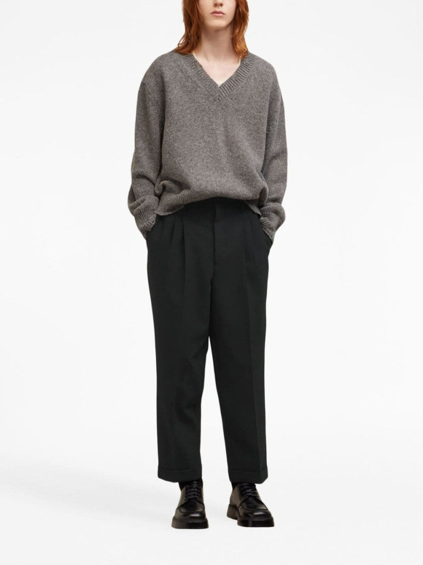 Ami Box-Pleated Black Cropped Trousers