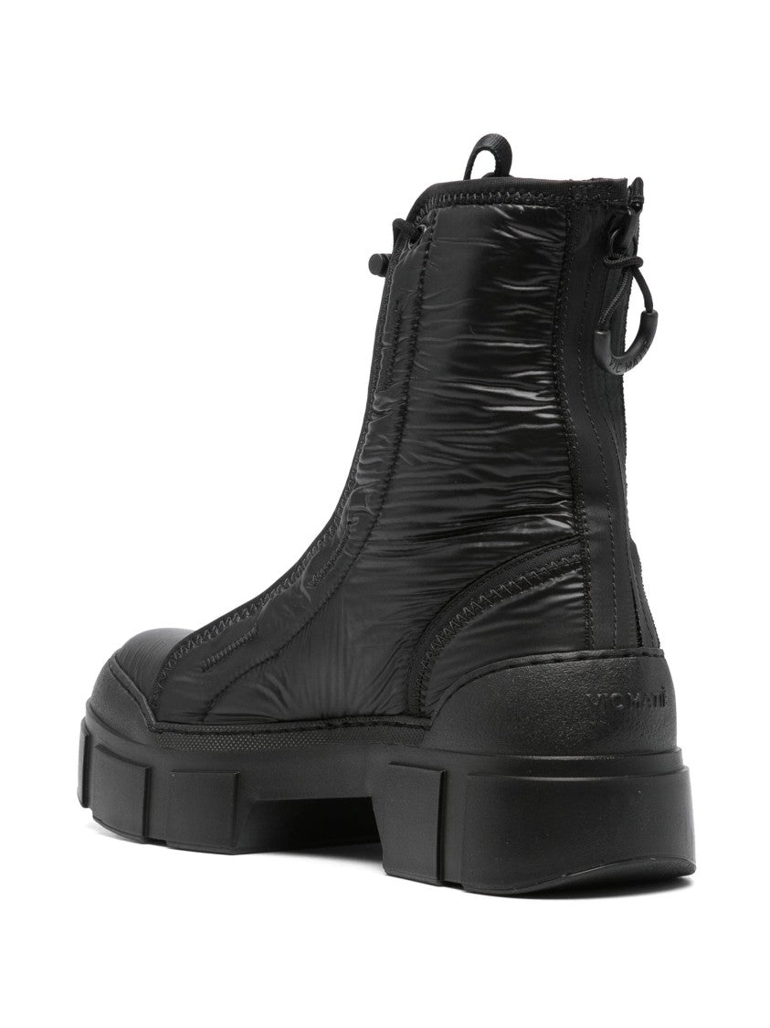 Vic Matié Contemporary Black Ankle Boots With Chunky Sole