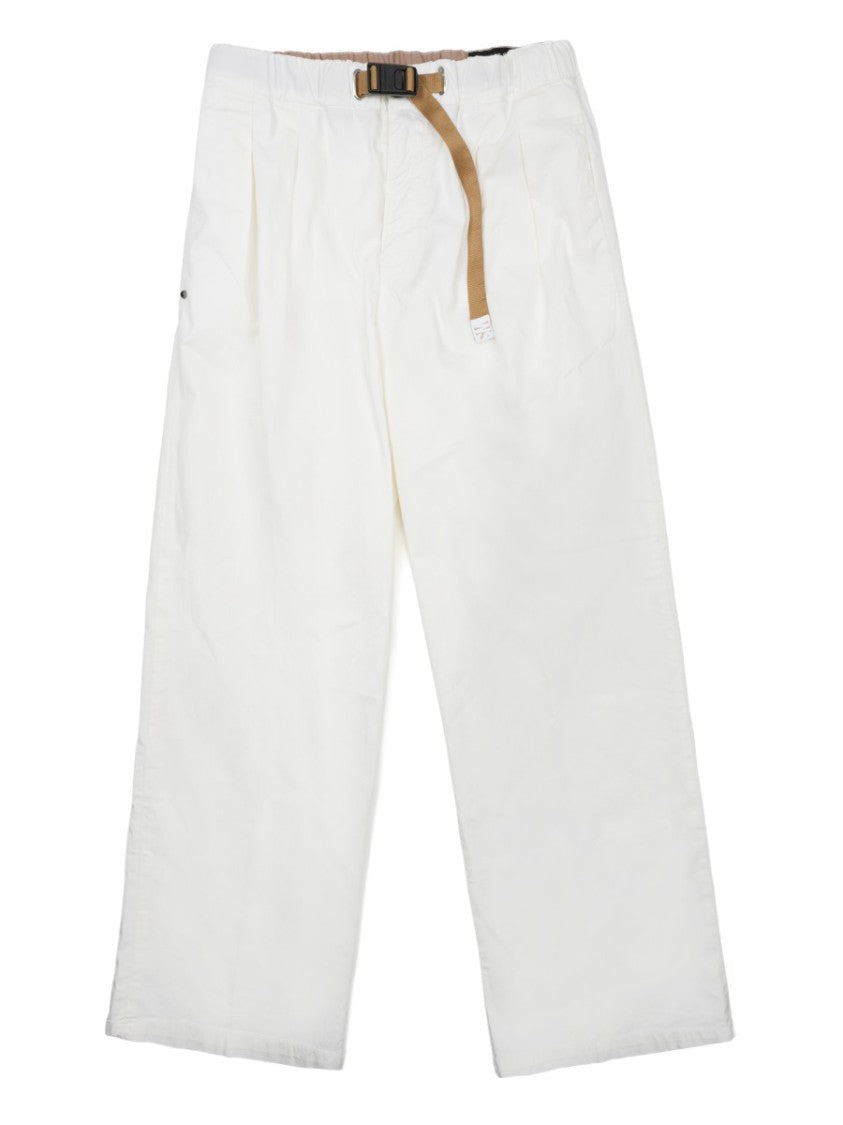 White Sand Wide-Leg Trousers With Tan Belt And Minimalistic Design