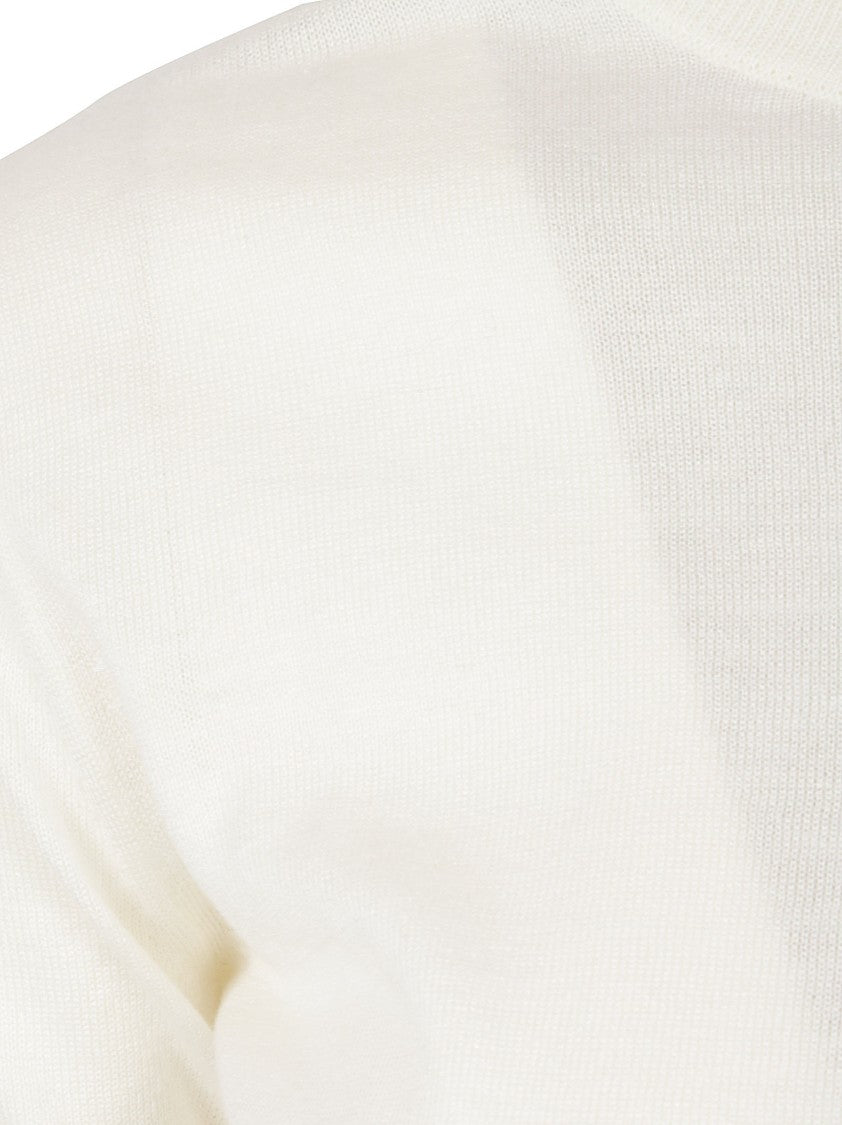 Max Mara Elegant Short-Sleeved Knit Top With Subtle Contrast Trim