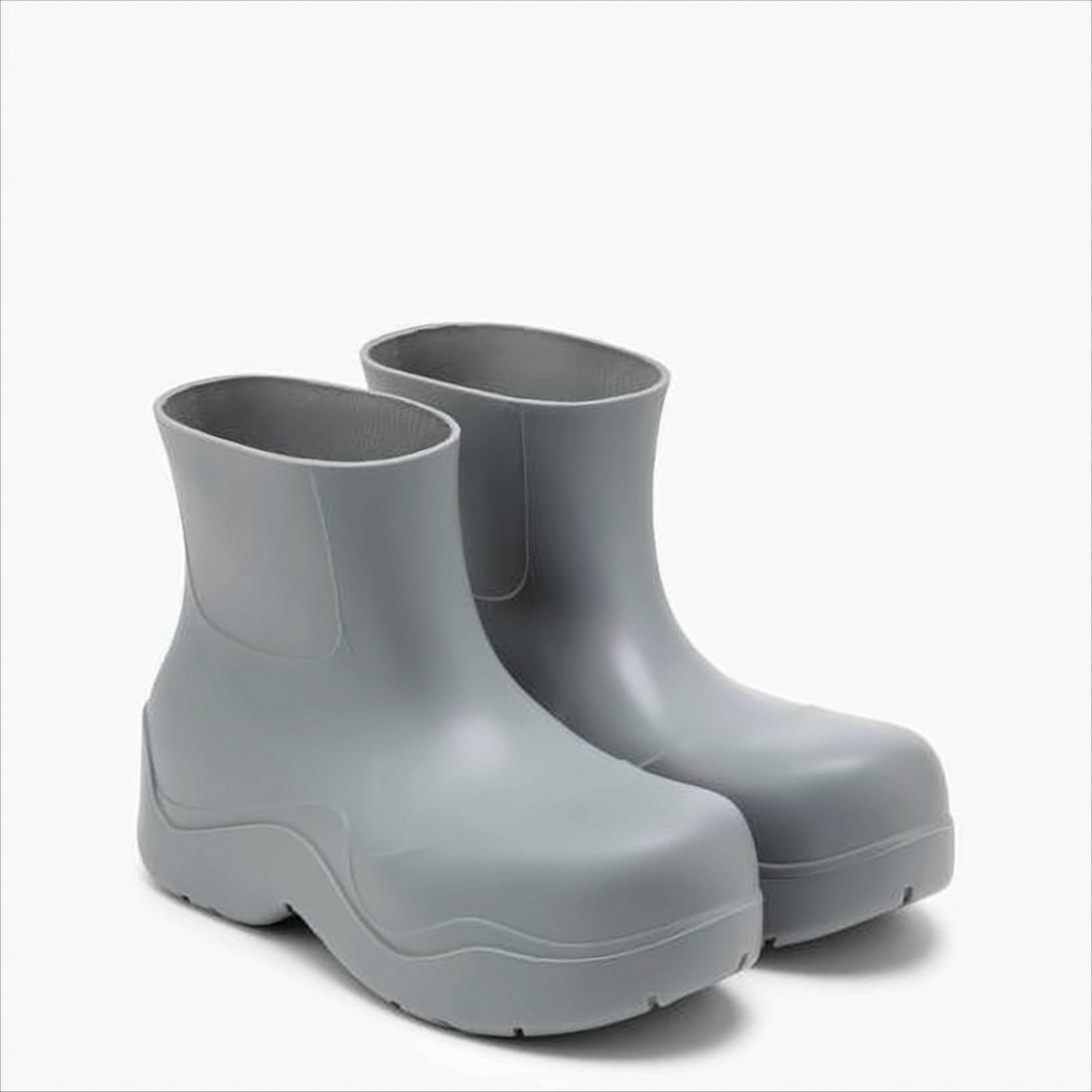 Bottega Veneta Chunky Sculpted Ankle Boots With Seamless Design