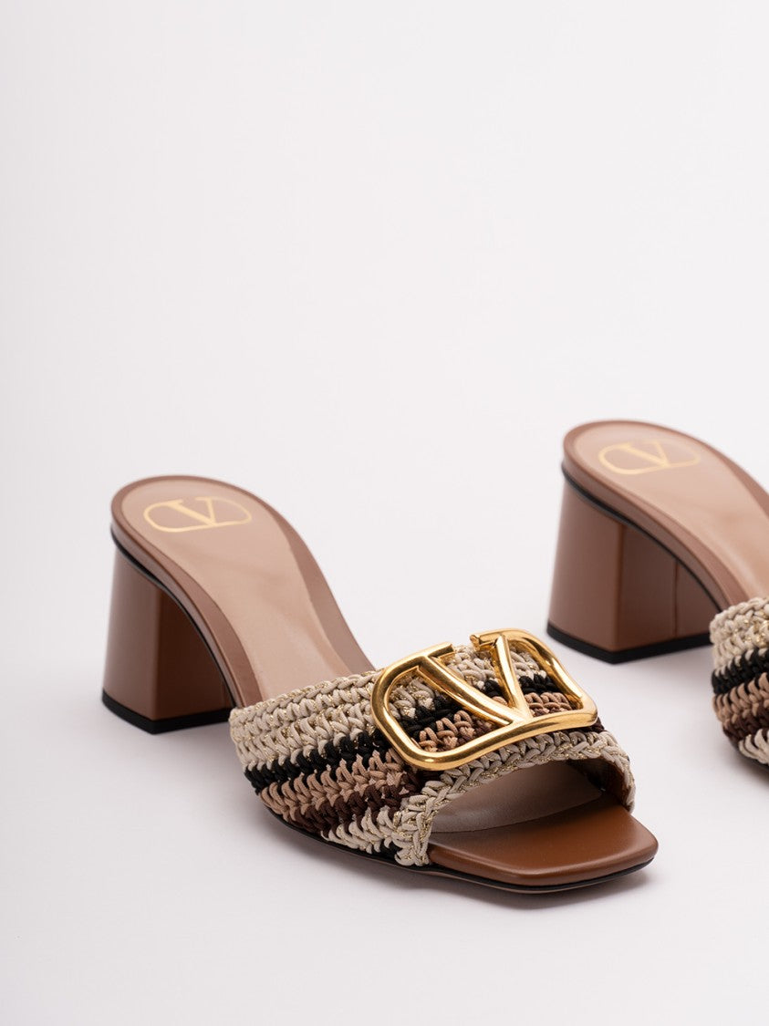 Valentino Garavani `Vlogo Signature` Slides