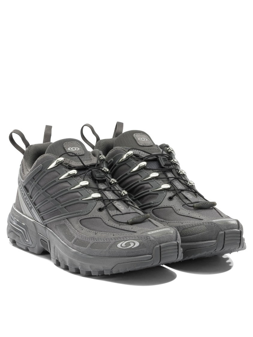 Salomon Streamlined Grey Sneakers With Durable Rubber Sole