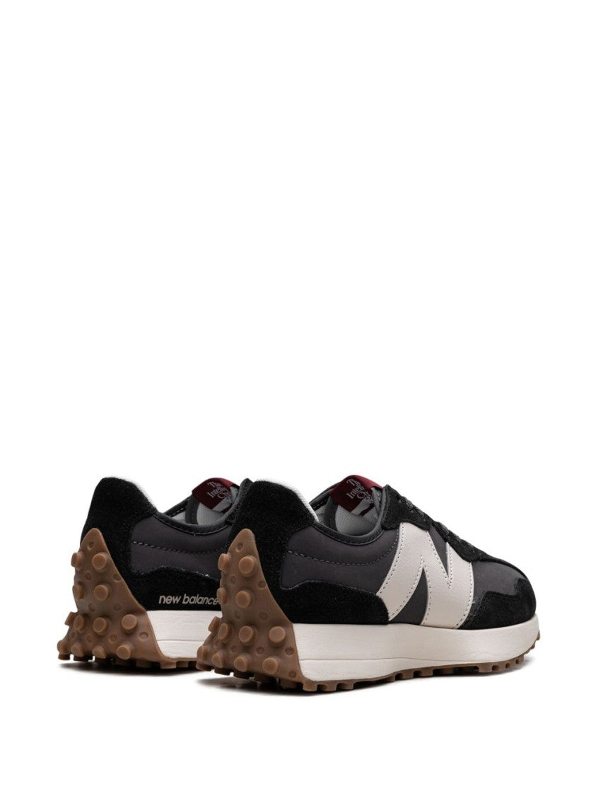 New Balance Minimalist Low-Profile Sneakers With Contrasting Accents