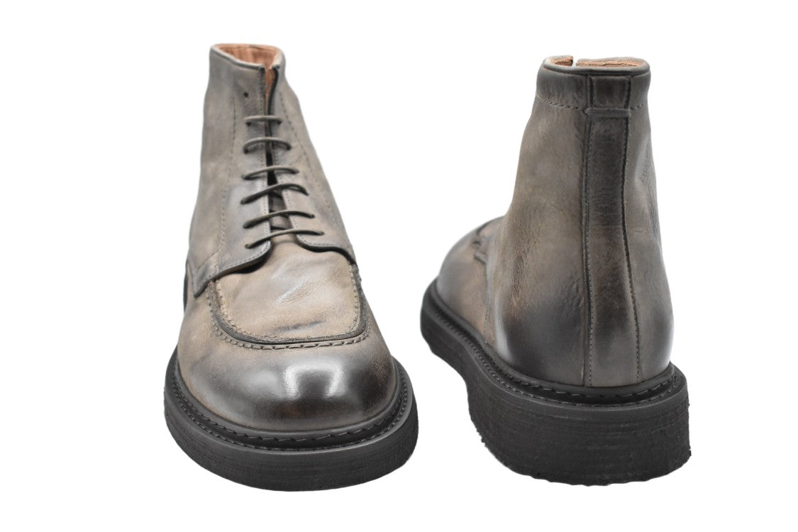 Pantanetti Rugged High-Top Boots With Distressed Leather Upper