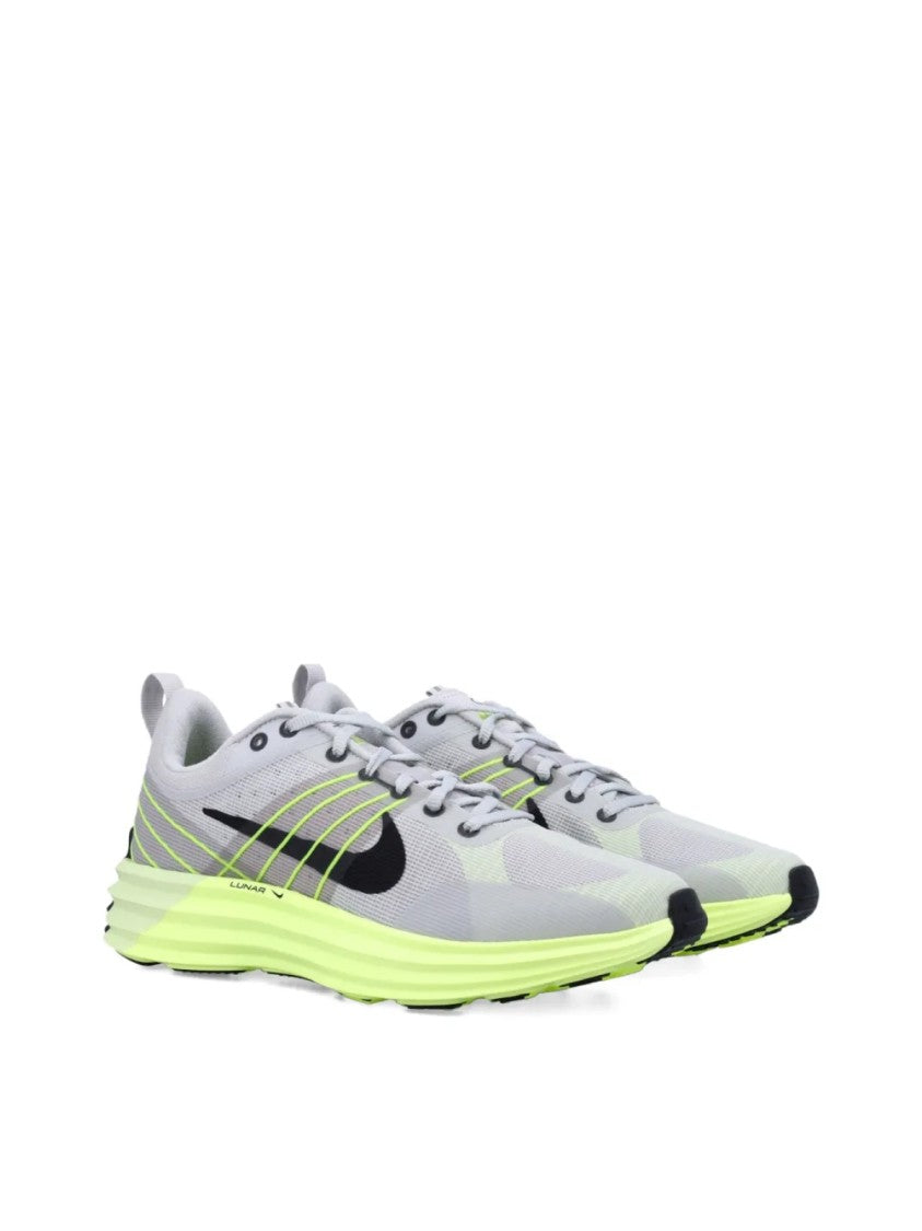 Nike Lunar Roam Sneakers