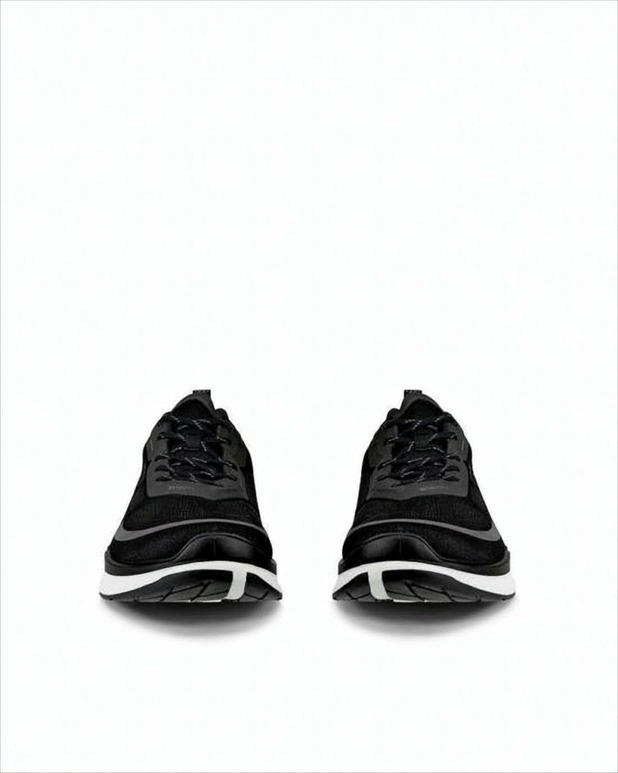 Ecco Low-Profile Black Mesh Sneakers With Rubber Sole