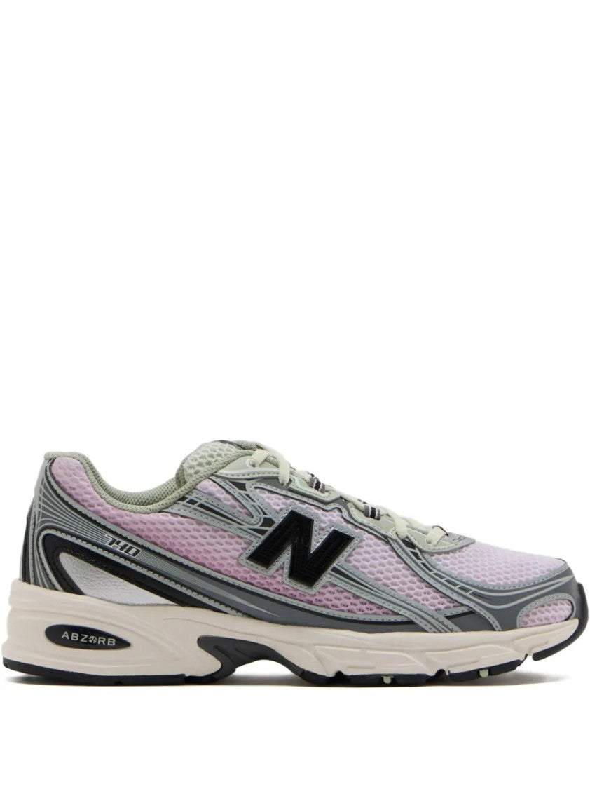 New Balance Breathable Mesh Sneakers With Iconic Logo