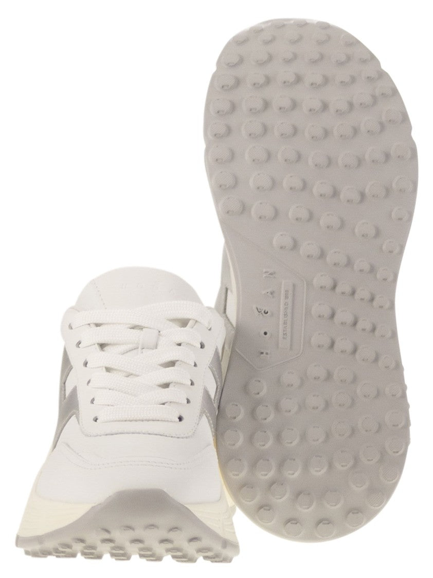 Hogan Hi-Fi Trainers With Side H