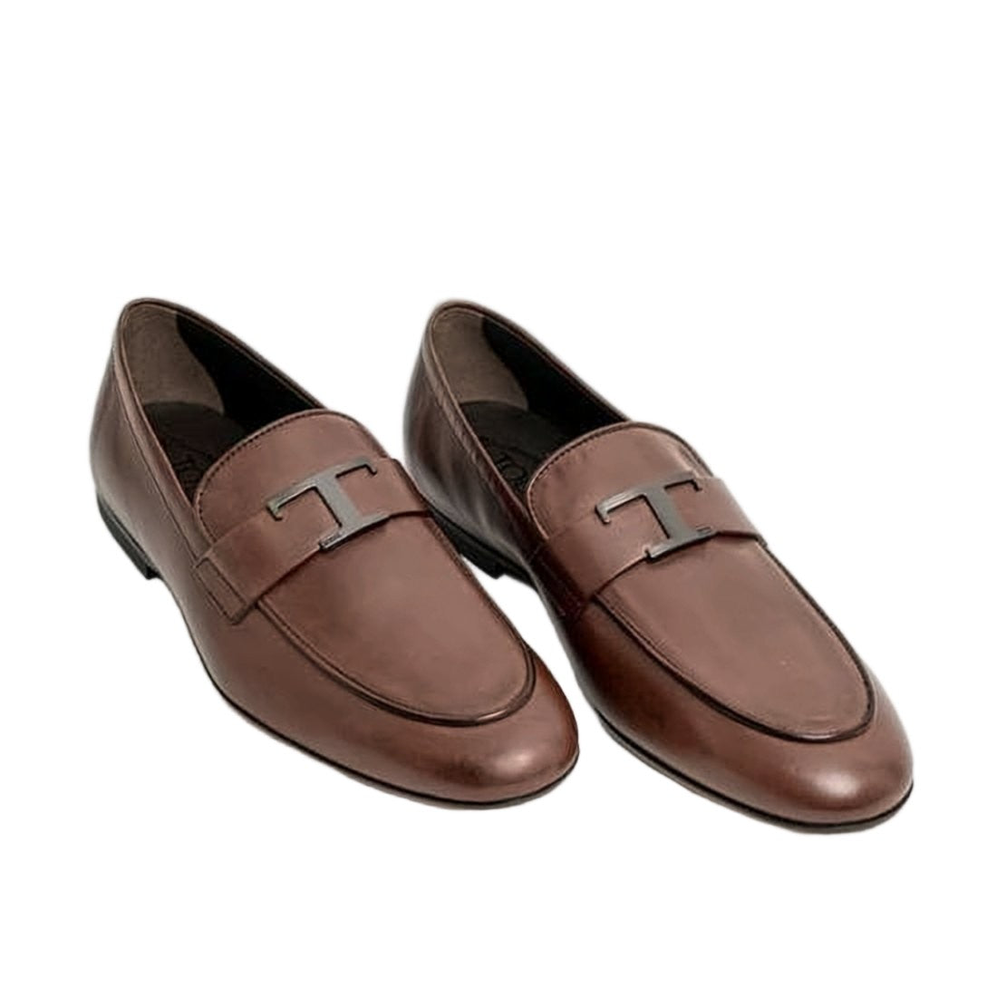 Tod's Brown Leather Loafers With Metallic T-Shaped Emblem