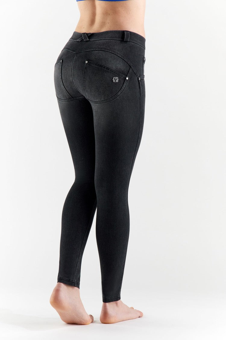 Freddy Skinny Push-Up Pants With Innovative Wrup® Technology