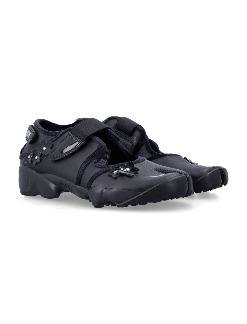 Nike Air Rift Floral Applique Leather Sneakers