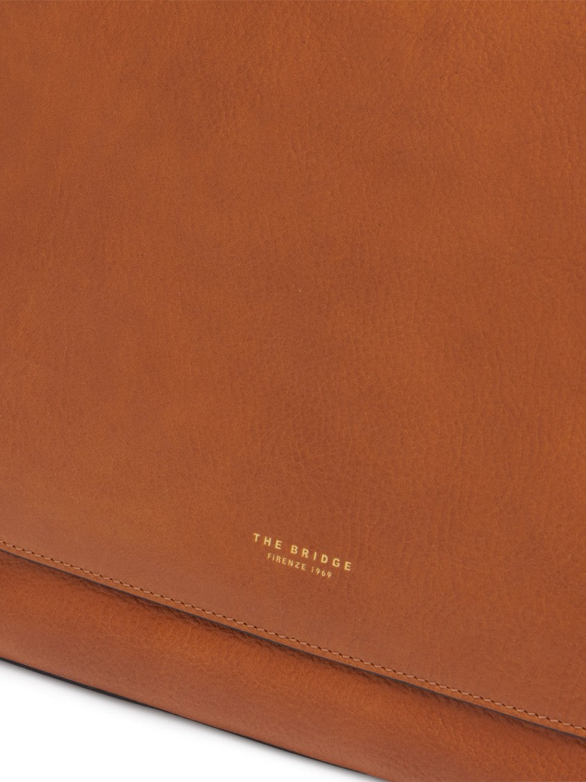 The Bridge Spacious Leather Tote Bag With Gold-Tone Zipper