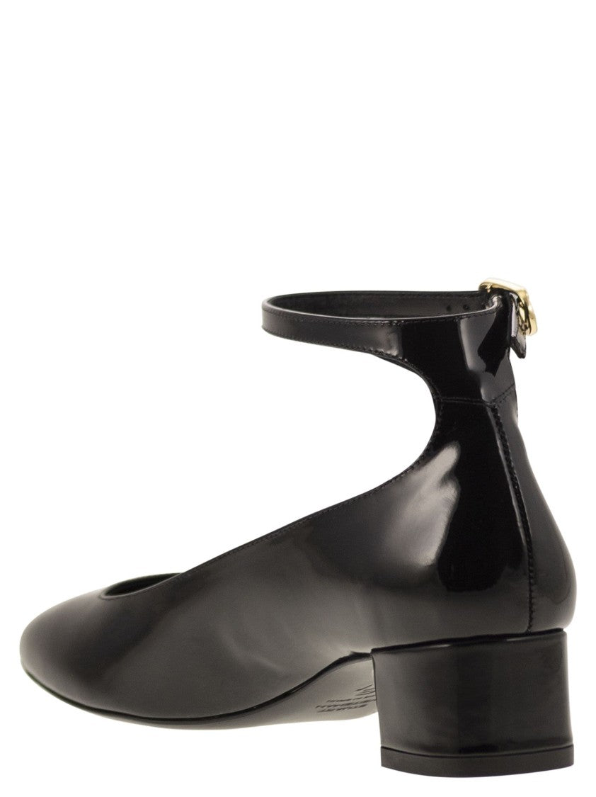 Stuart Weitzman Jane - Ankle-Strap Pumps