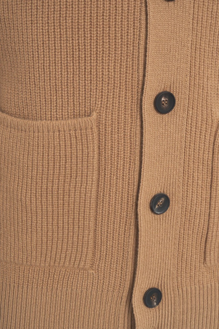 Gender Ribbed Knit Jacket With Classic Collar And Button Closure