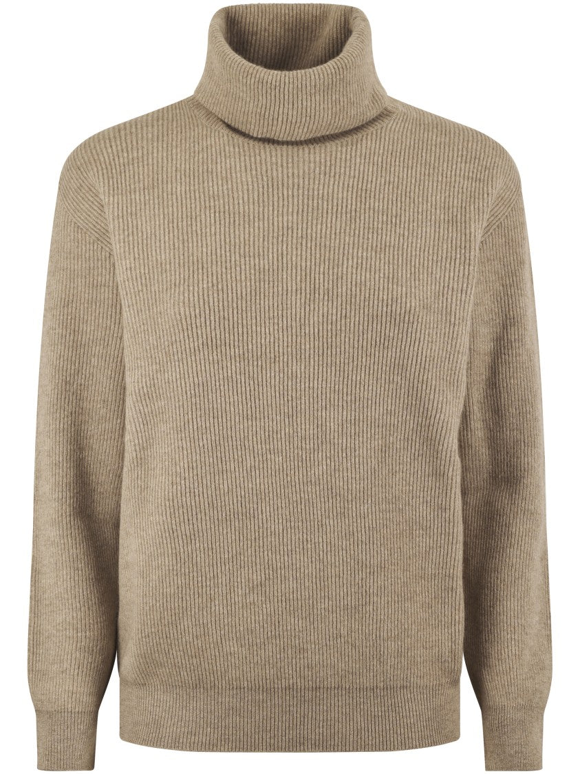 Brunello Cucinelli Finely Ribbed Cashmere Turtleneck Sweater