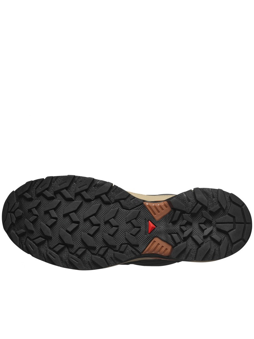 Salomon Rugged Black Trail Running Shoes With Supportive Overlays