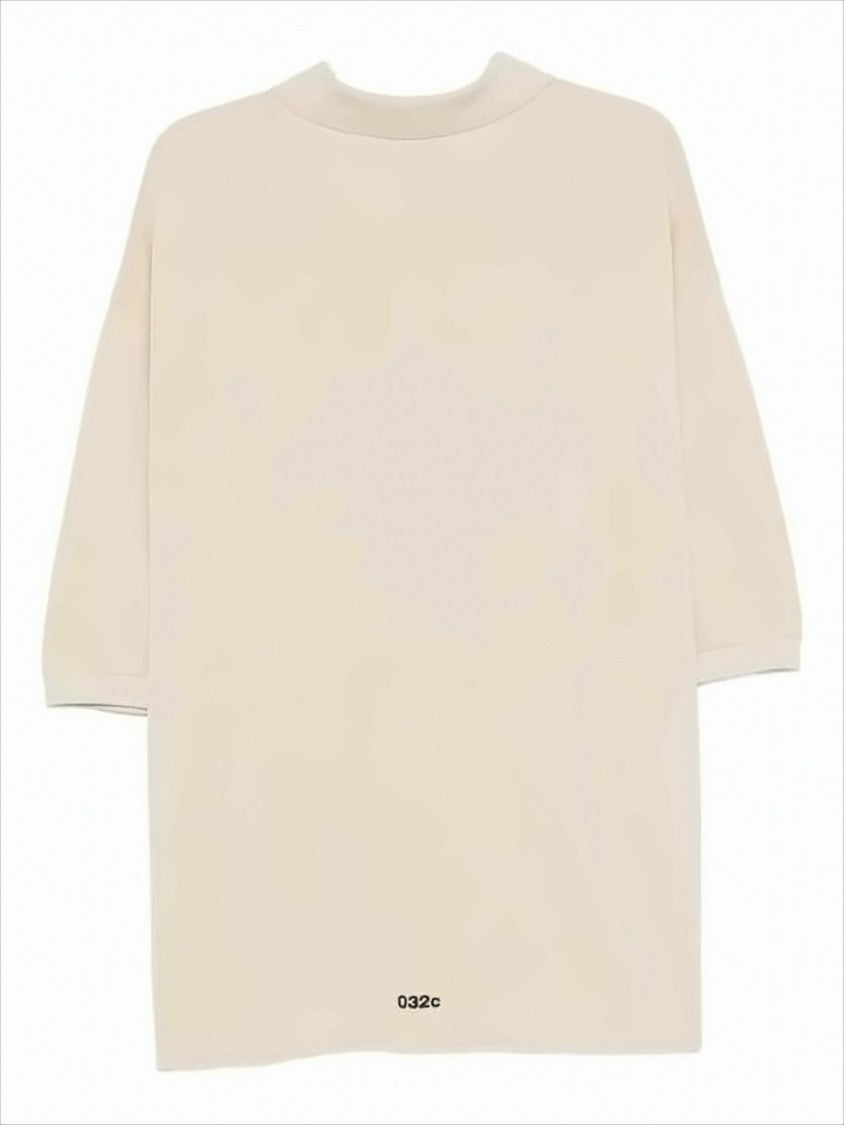 032C Short-Sleeved Polo Shirt With Bold Cross Design