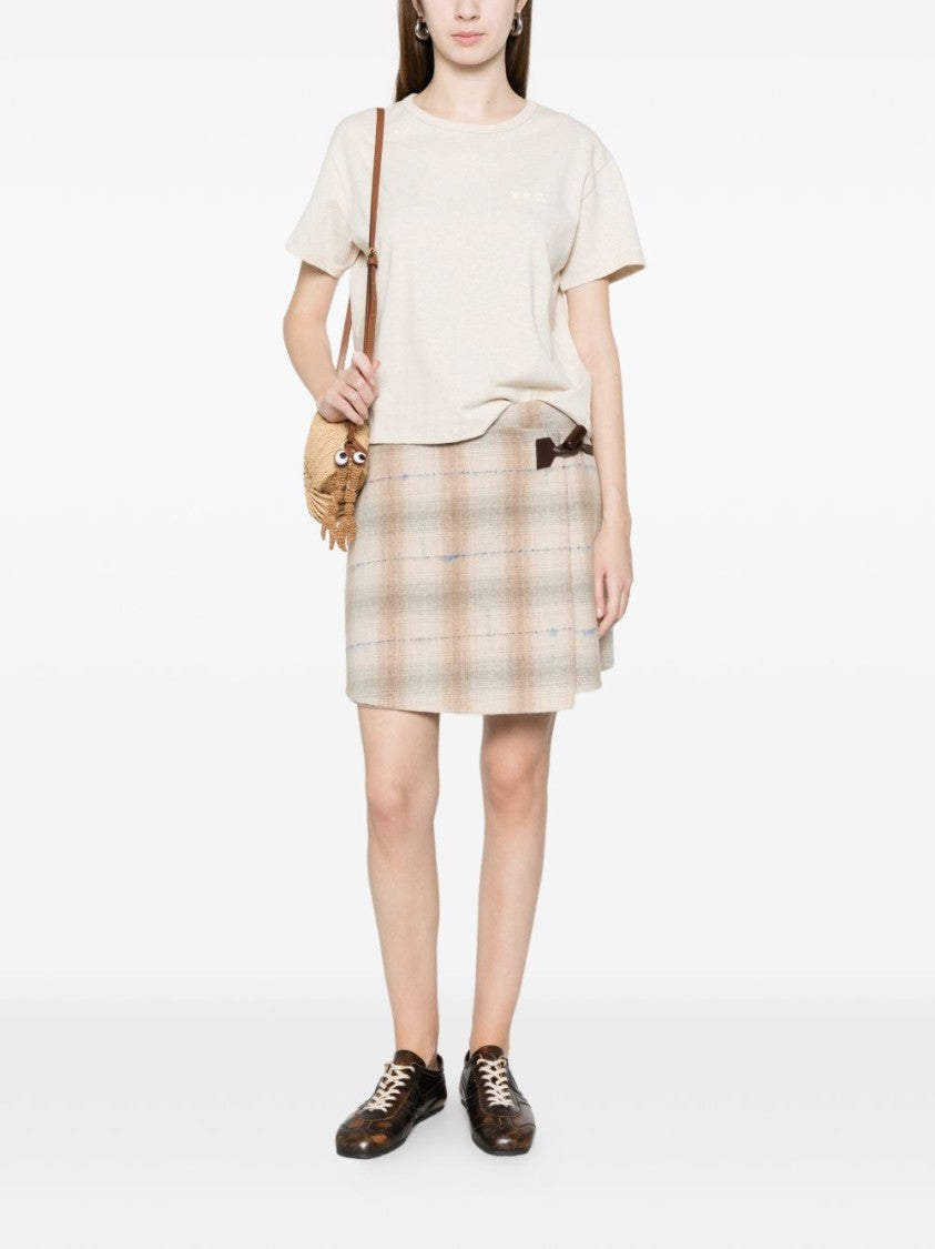 A.P.C. Cropped Off-White T-Shirt With Logo Detail