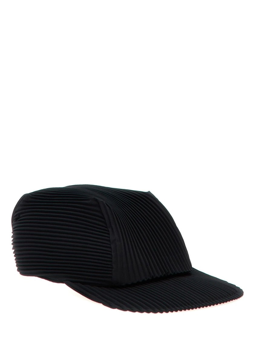 Homme Plissé Issey Miyake Textured Pleated Curved Brim Hat