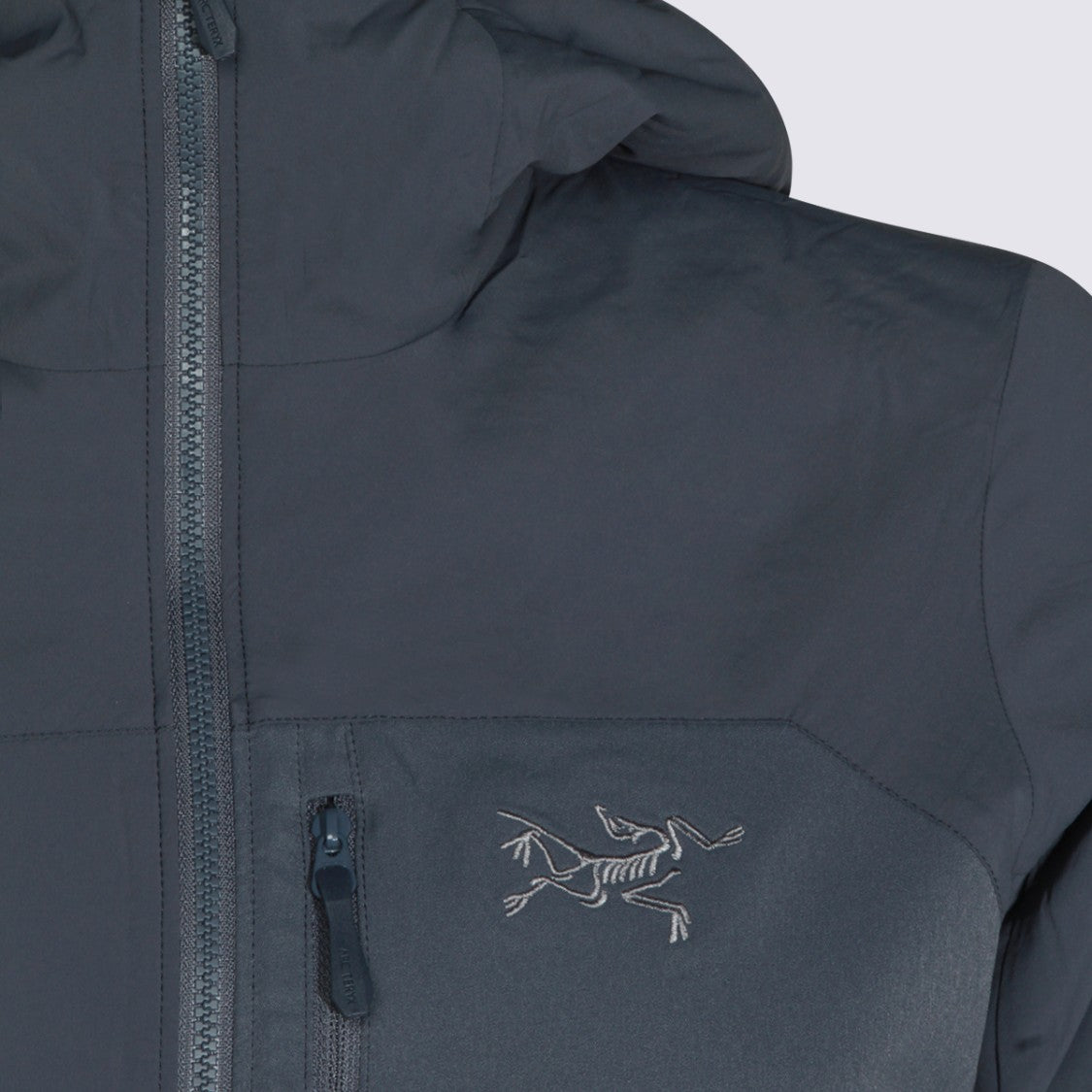 Arc'teryx Fitted Grey Jacket With Hood