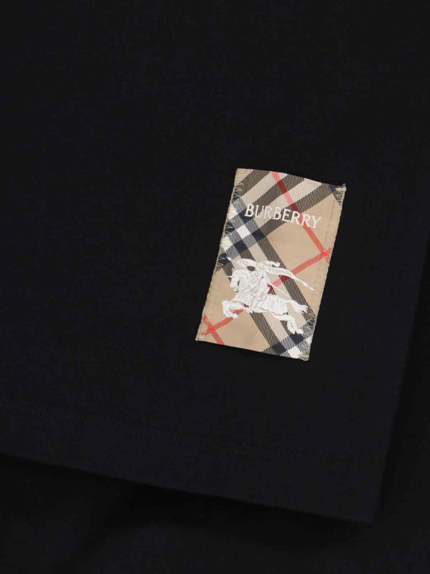Burberry Classic Logo Black Cotton Burberry T-Shirt