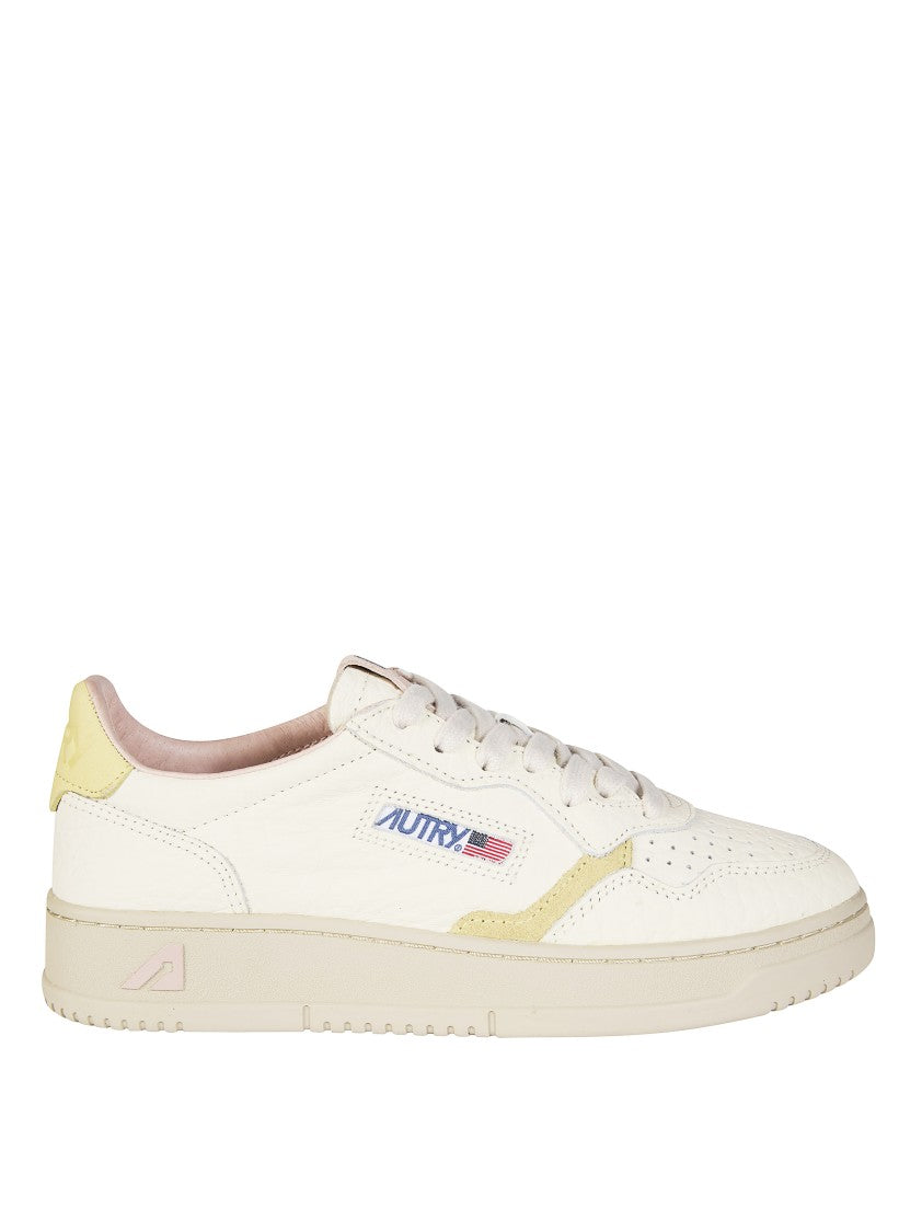 Autry White Medalist Low Ne14 Sneakers