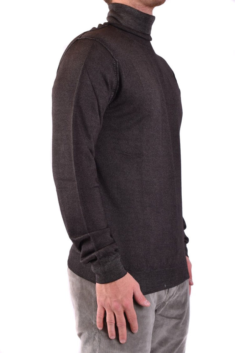 Peuterey Classic Turtleneck Knitwear Ribbed Cuffs Patch
