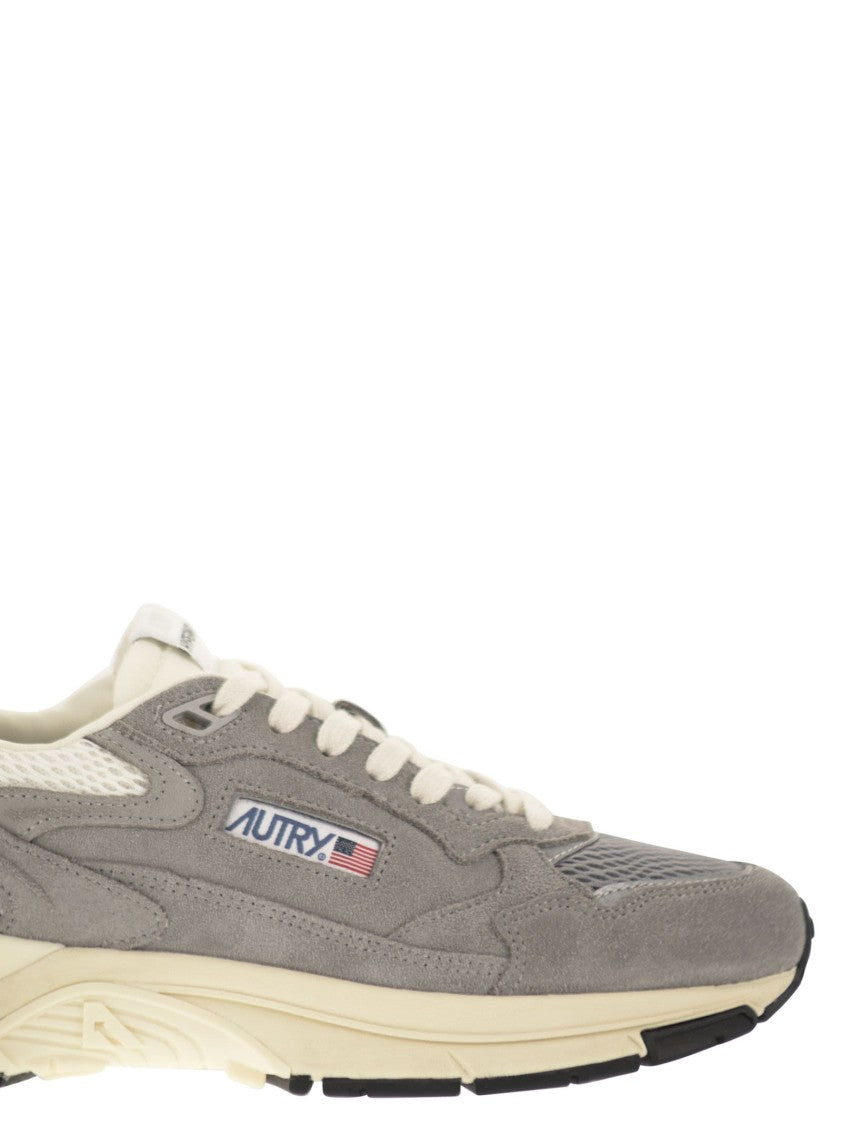 Autry Hyperway - Suede And Mesh Trainers