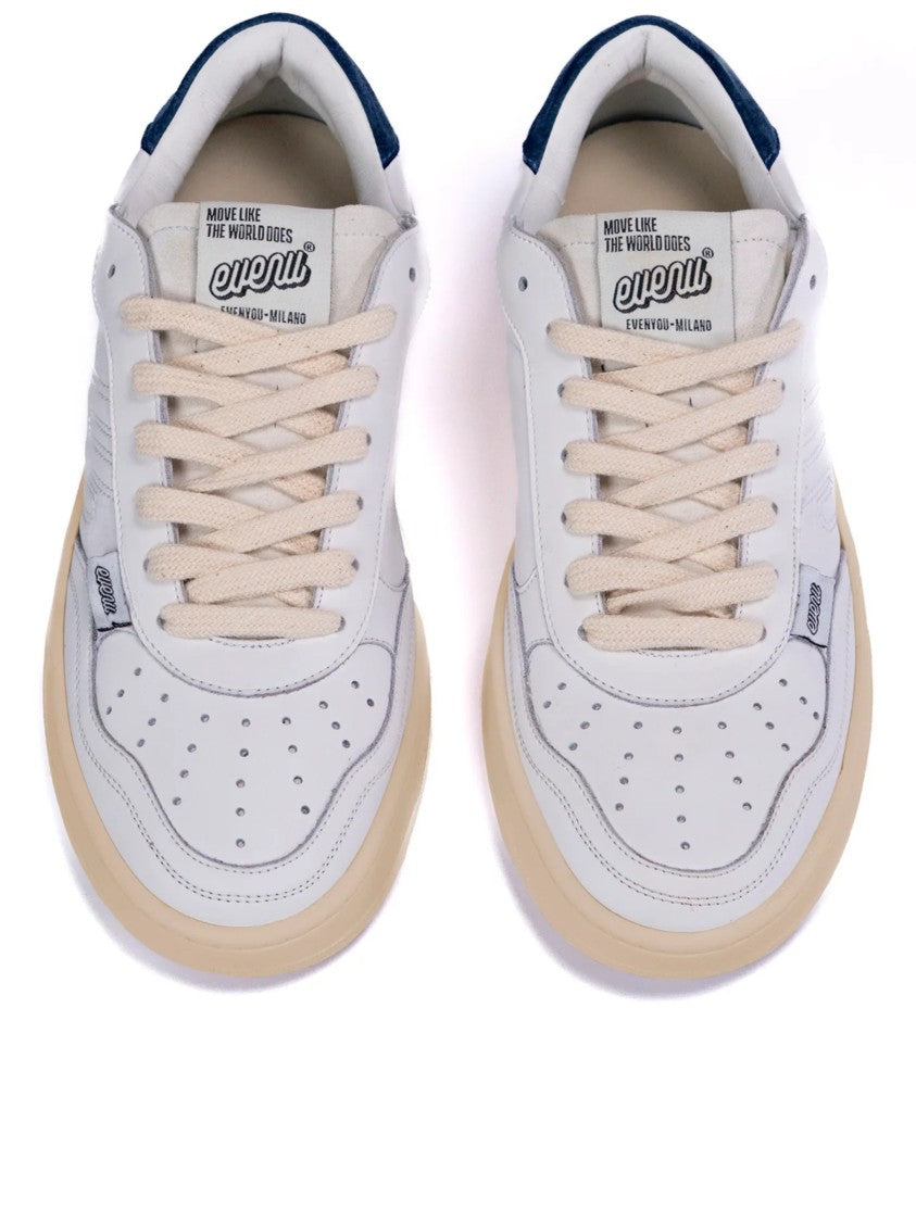 Evenu Minimalist White Leather Low-Top Sneakers With Embossed Detailing