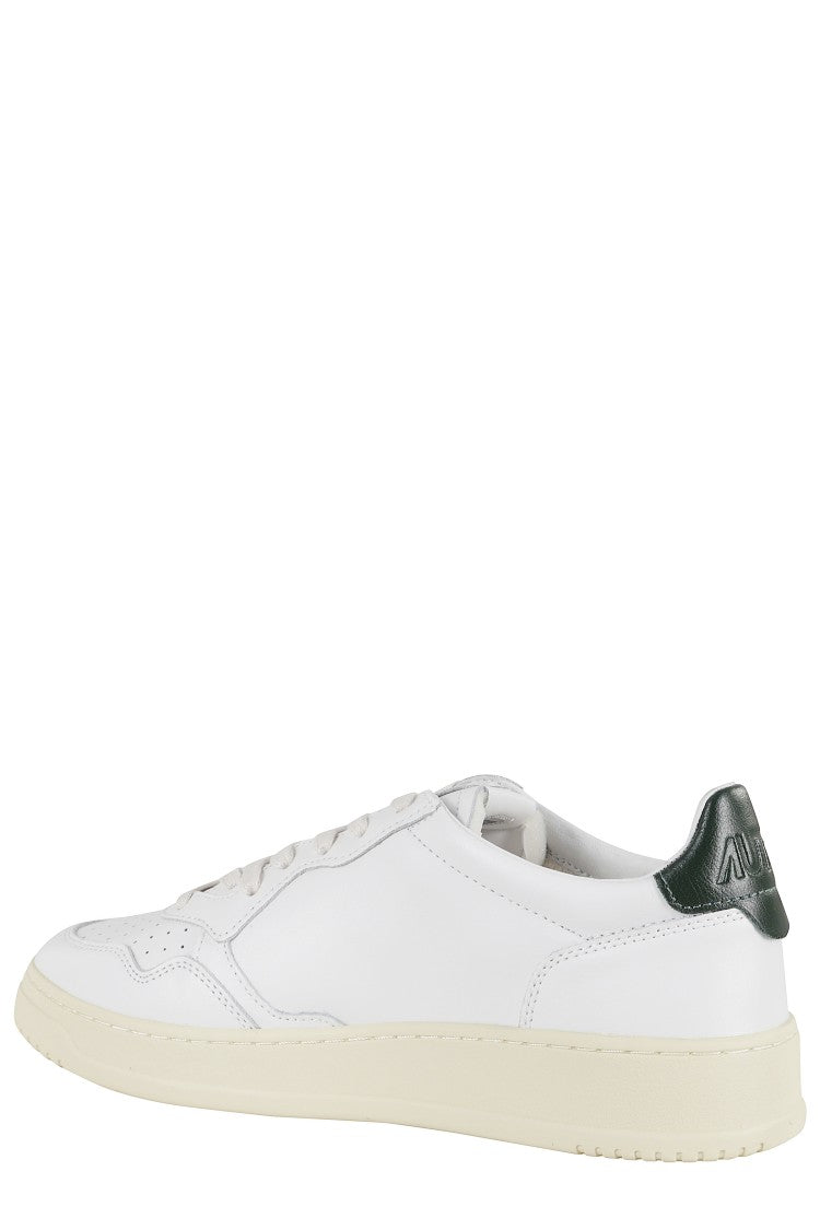 Autry Medalist Low-Top Sneaker
