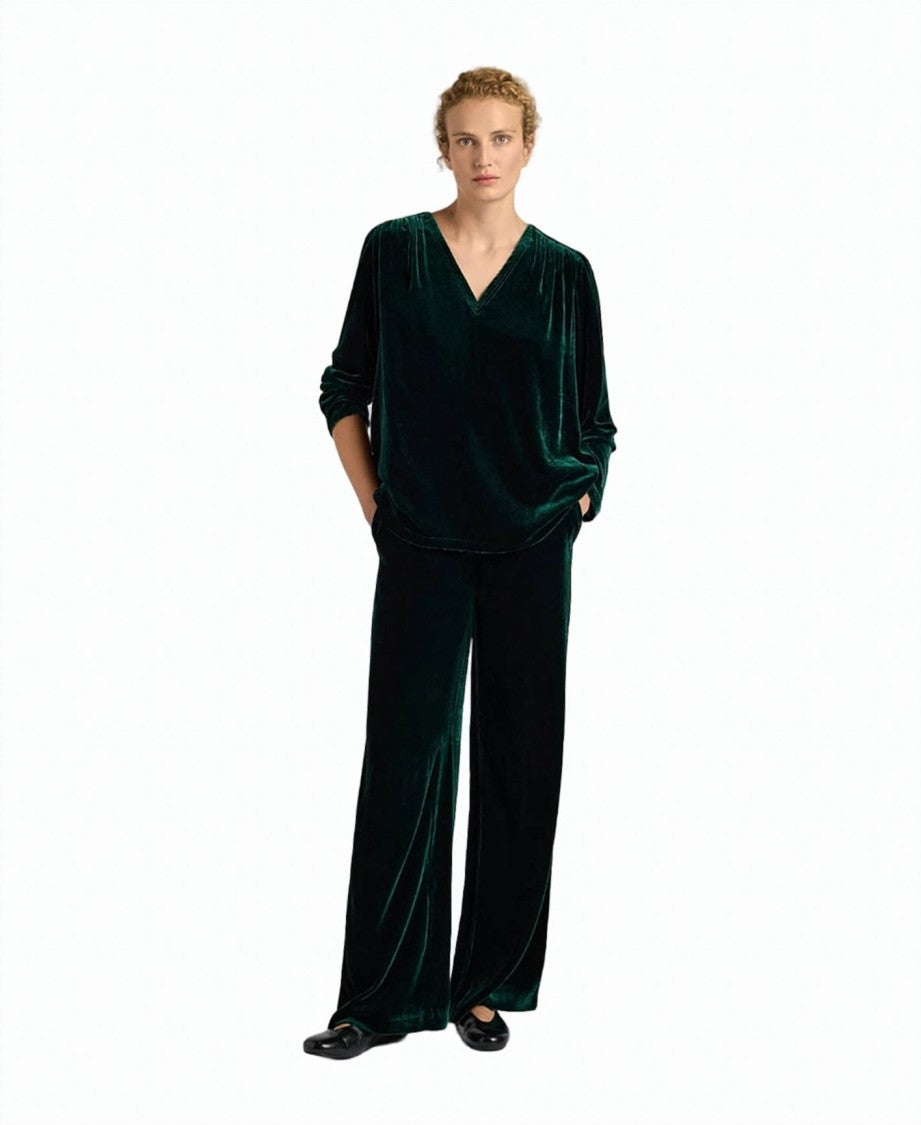 Momonì Apple Long-Sleeve Viscose-Silk Velvet V-Neck Blouse