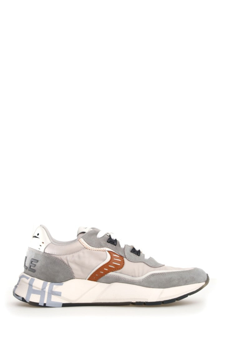 Voile Blanche Avant-Garde Grey Sneakers With Sporty Notched Sole