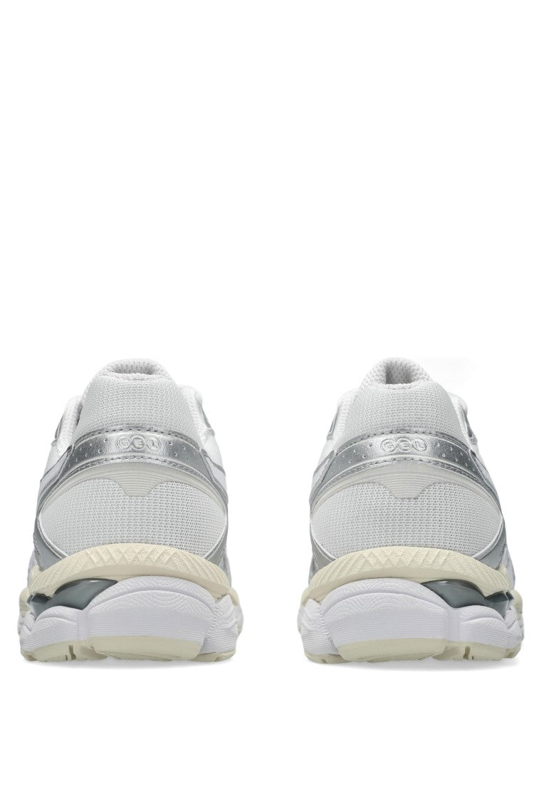 Asics White Silver Gel-Cumulus 16 Sneakers