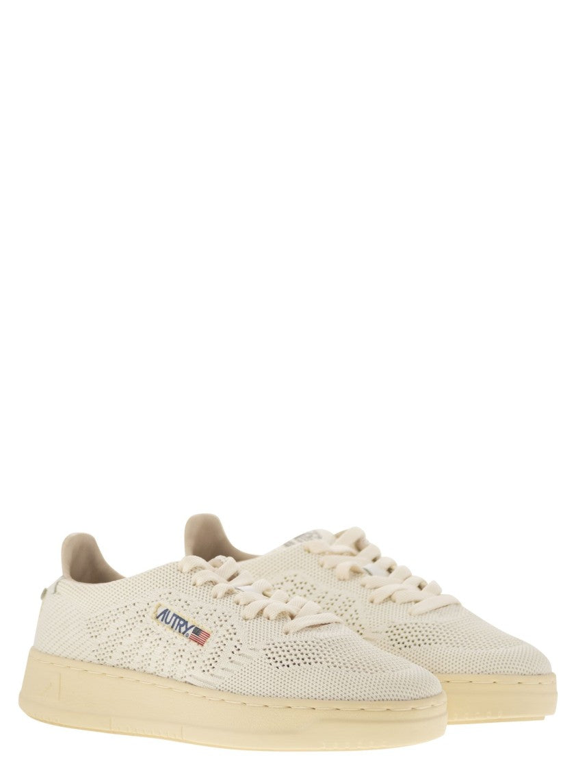 Autry Easeknit - Perforated Fabric Trainers