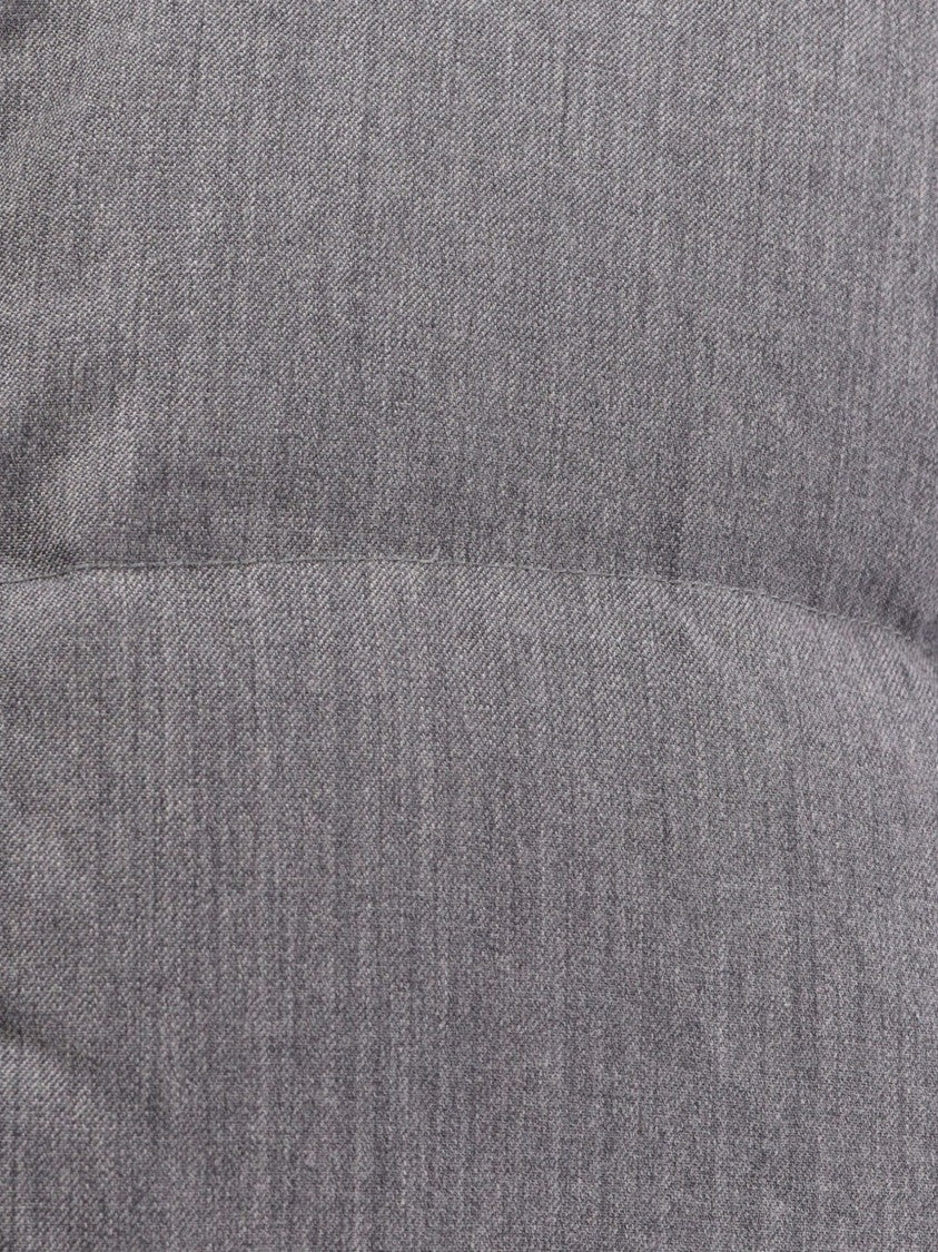 Entire Studios Boxy Cropped Grey Down Jacket With Concealed Closure And Textured Fabric