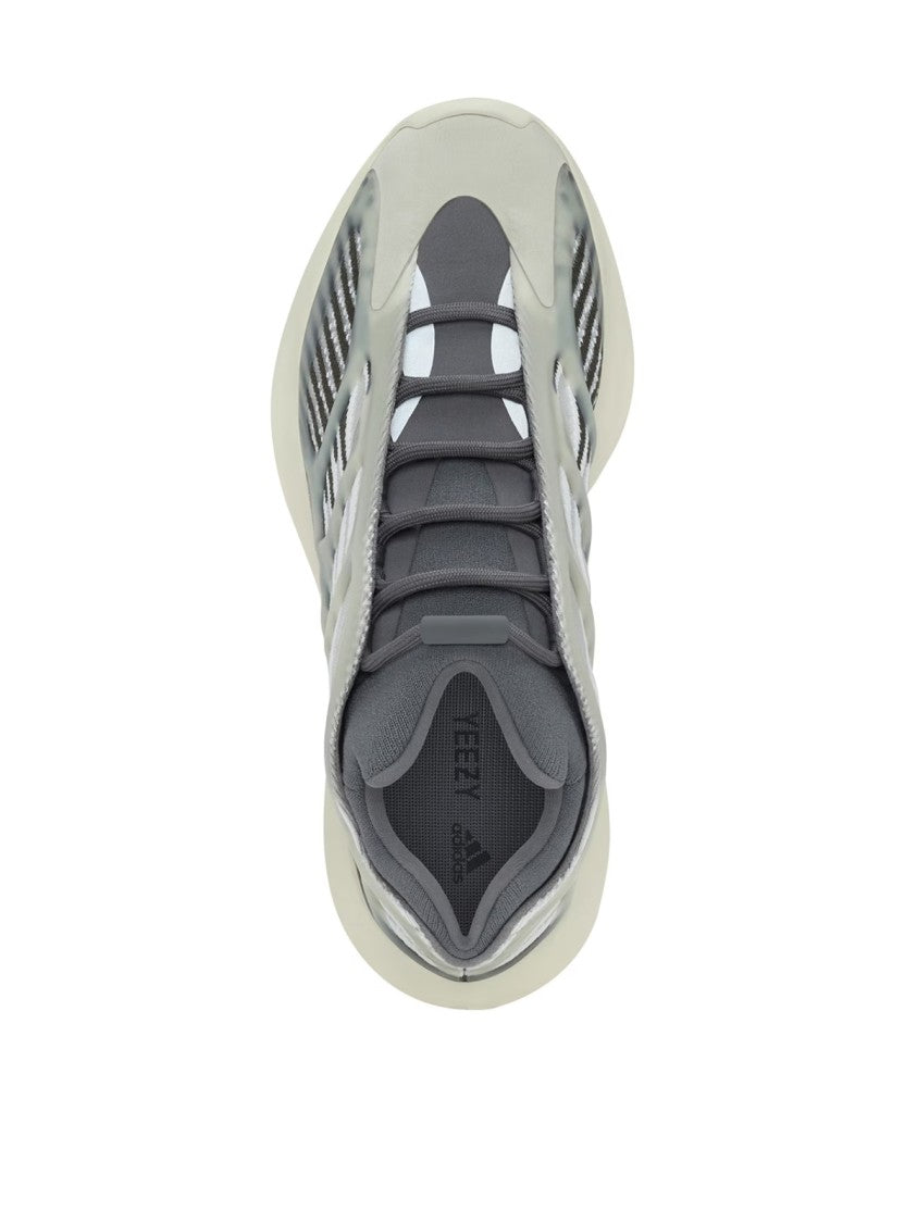 Yeezy Adidas Yeezy 700 V3 Fade Salt Sneakers