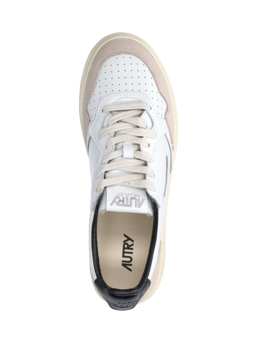 Autry White Medalist Calf Leather Sneakers