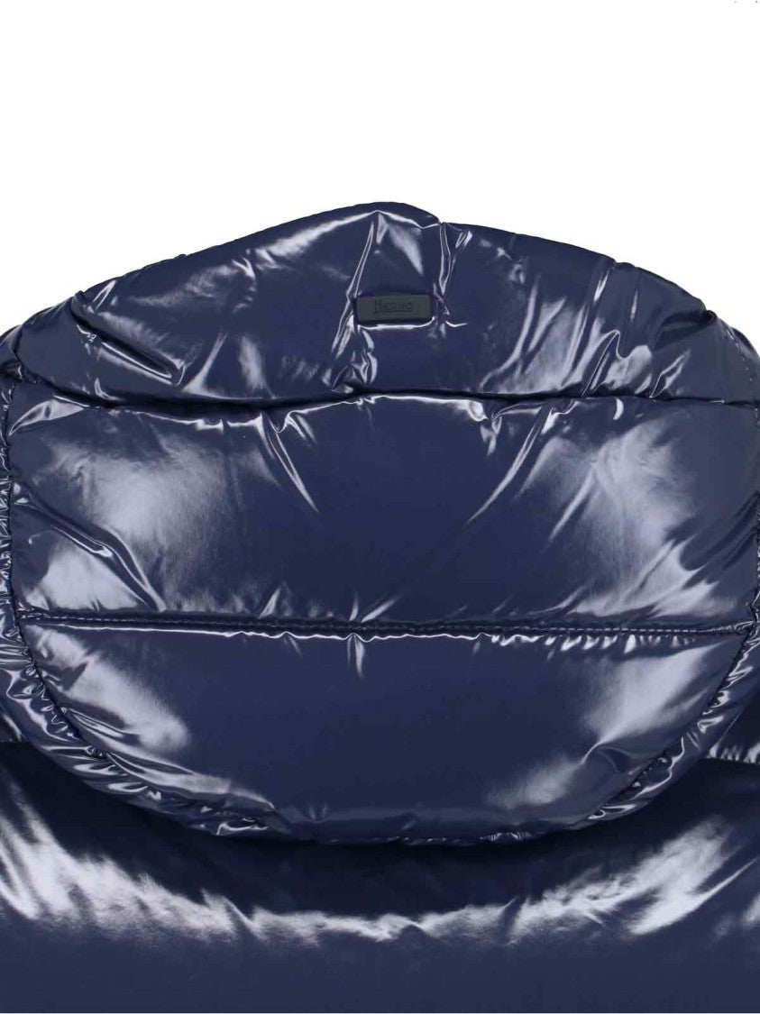 Herno Structured Black Jacket With Timeless Design