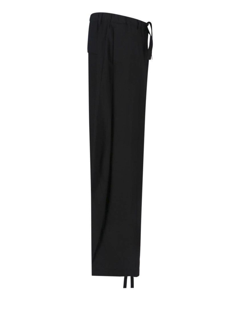 Sacai Cargo Pants – Black