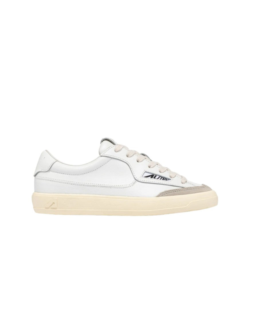 Autry Autry Woman Windscape Low Sneakers In Leather White Sclw Uk01