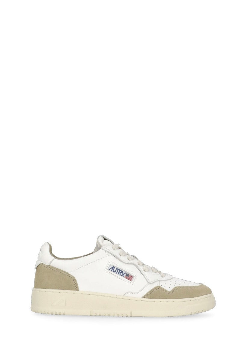 Autry Medalist Low Sneakers